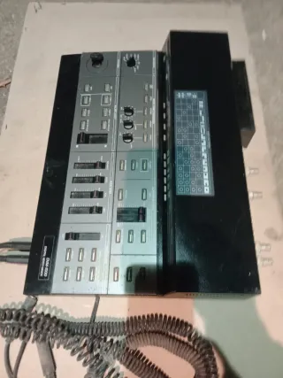 Mezclador vídeo digital Blaupunkt DVM-1000