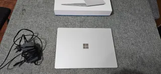 Microsoft Surface con Windows 11 Pro