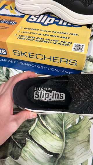 Skechers Hazel-Priya Zapatillas Slip-ins Negras