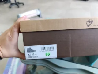 Botas Kangaroos Negras