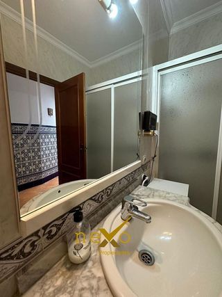 Chalet en venta en Carmona