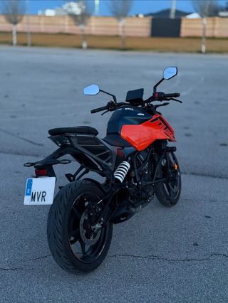 KTM Duke 125 Impecable