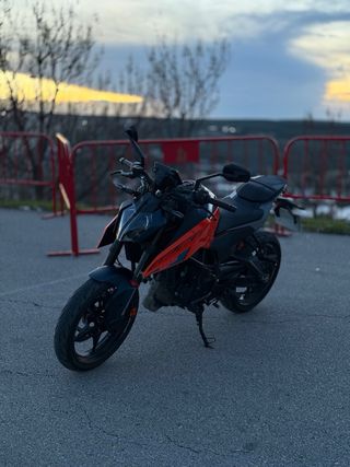 KTM Duke 125 Impecable