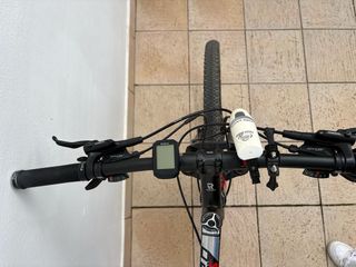 Bicicleta Twitter MANTIS 2.0 Negra/Roja