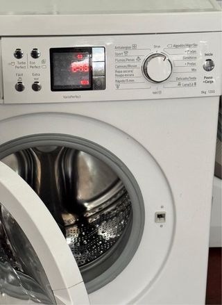 LAVADORA BOSCH SERIE 6 DE 8 KILOS