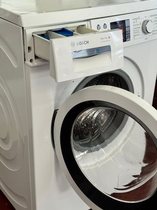 LAVADORA BOSCH SERIE 6 DE 8 KILOS