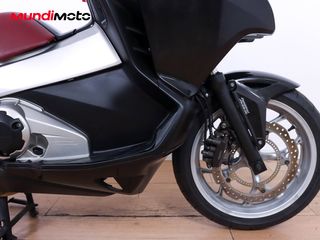 HONDA INTEGRA 700 CBS-ABS