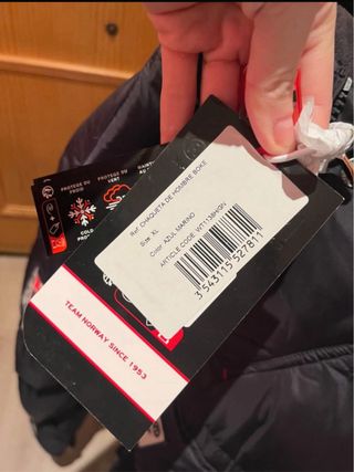 Abrigo Geographical Norway Negro