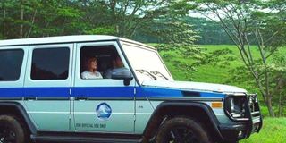 Jurassic World | Mercedes-Benz G 550 sucio | 1/64