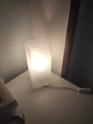 Lámpara de mesa IKEA cristal GRONO