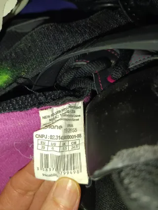 Patines en línea talla 39 + 2 juegos protecciones