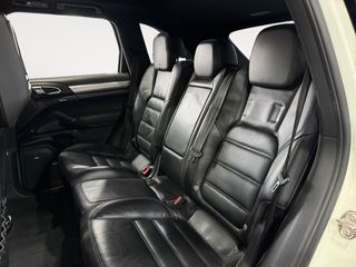 Porsche Cayenne S Hybrid