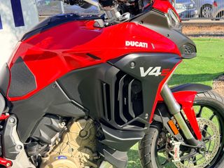 DUCATI MULTISTRADA V4 S SPORT