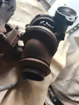 Turbo Peugeot 407 1.6