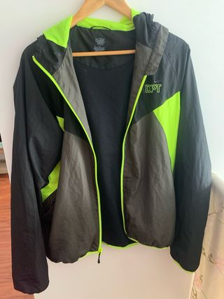 Chaqueta PantaloneNike Deportiva Negra y Verde Set