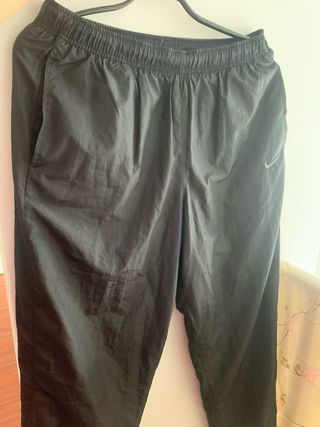 Chaqueta PantaloneNike Deportiva Negra y Verde Set