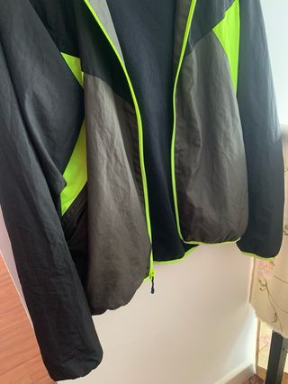 Chaqueta PantaloneNike Deportiva Negra y Verde Set