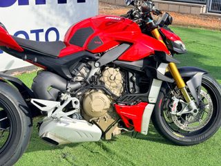 DUCATI STREETFIGHTER V4 S