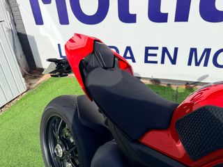 DUCATI STREETFIGHTER V4 S