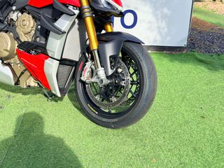 DUCATI STREETFIGHTER V4 S