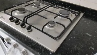 Cocina de gas Balay 4 fuegos