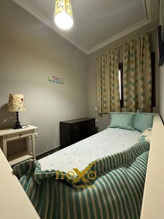 Piso en venta en Carmona