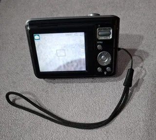 Cámara Samsung ES25 Zoom Lens 4x