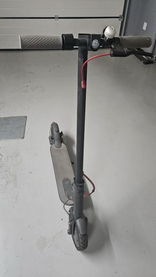 Patinete Eléctrico Xiaomi, modelo M365