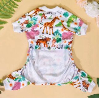 Ropita para perro con estampado de animales