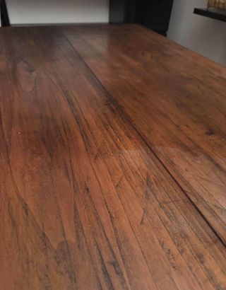 Tavolo fratino con traverse lavorate