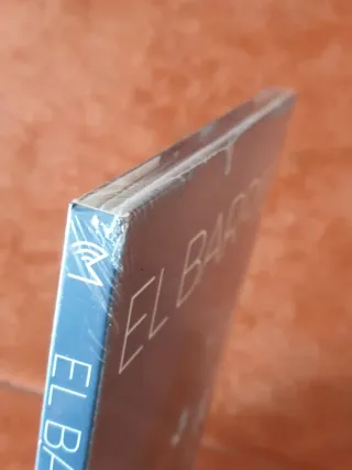 El Barrio - Danzar de las Mariposas Deluxe