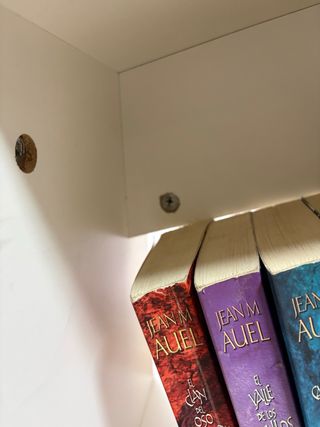 Estantería/Mesa Auxiliar Ikea blanca.