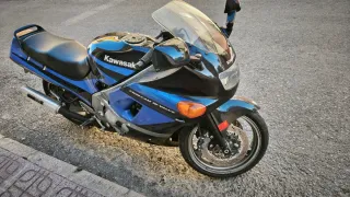 Kawasaki ZZR600 1990