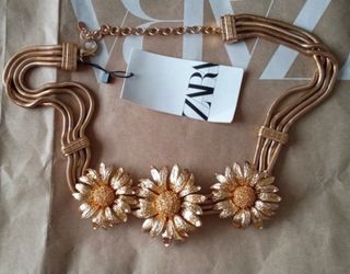 Cinturón Zara Flores Dorado