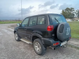 Nissan Terrano II