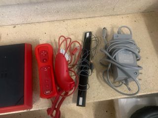 Consola Nintendo Wii Mini Roja