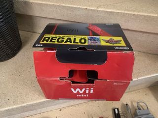 Consola Nintendo Wii Mini Roja