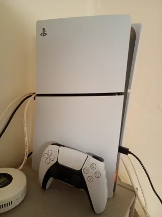 PlayStation 5 Slim Digital Edition Bianca