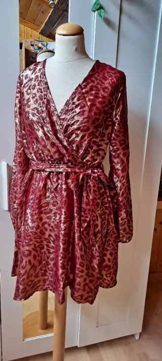 Vestido leopardo burdeos y dorado