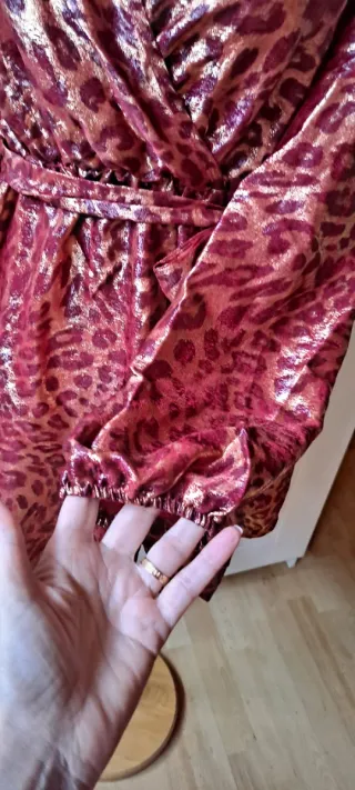 Vestido leopardo burdeos y dorado