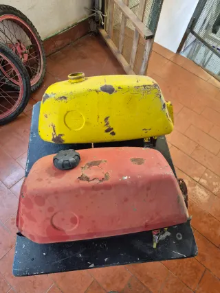 2 Depósitos Puch Minicross MC50