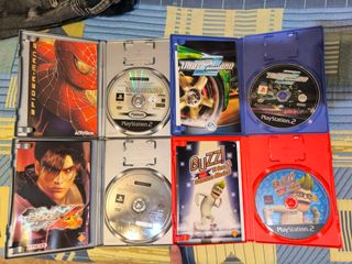 Pacchetto PS2: 9 Giochi + 2 Controller