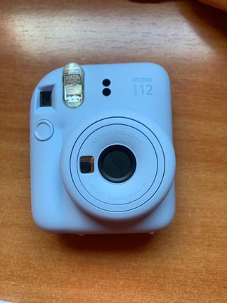 Cámara instantánea Fujifilm Instax Mini 12