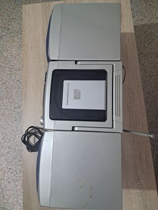 Radio Sanyo Vintage Plata y Azul