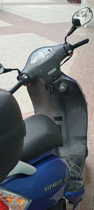 Kymco Agility 49cc Scooter