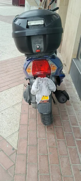 Kymco Agility 49cc Scooter