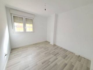 Piso en venta en La Línea de la Concepción ciudad en Línea de la Concepción (La)