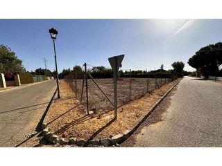 Terreno en venta en Carmona
