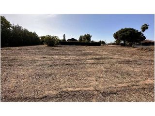 Terreno en venta en Carmona