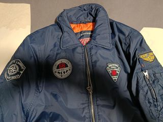 Cazadora azul bomber nueva sin etiquetas